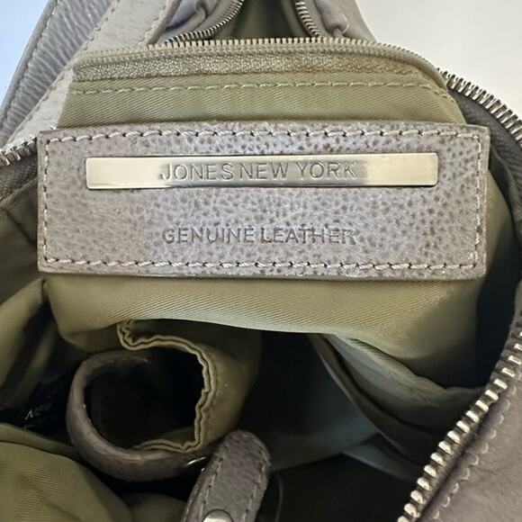 Vintage 90s Jones NY Triangle Leather Backpack Rock Stone Gray Convertible Bag main image 6